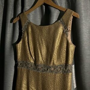 Kay Unger gold dress size 8